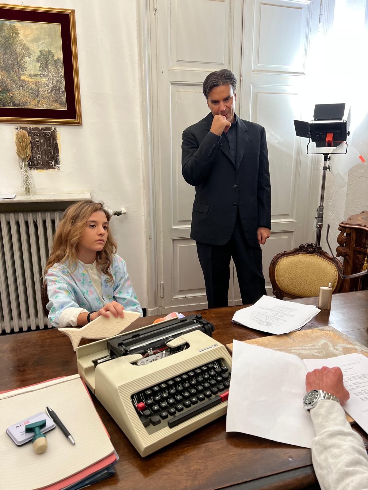 Avanti Avanti!: Giselle nel ruolo di Antonietta sul set